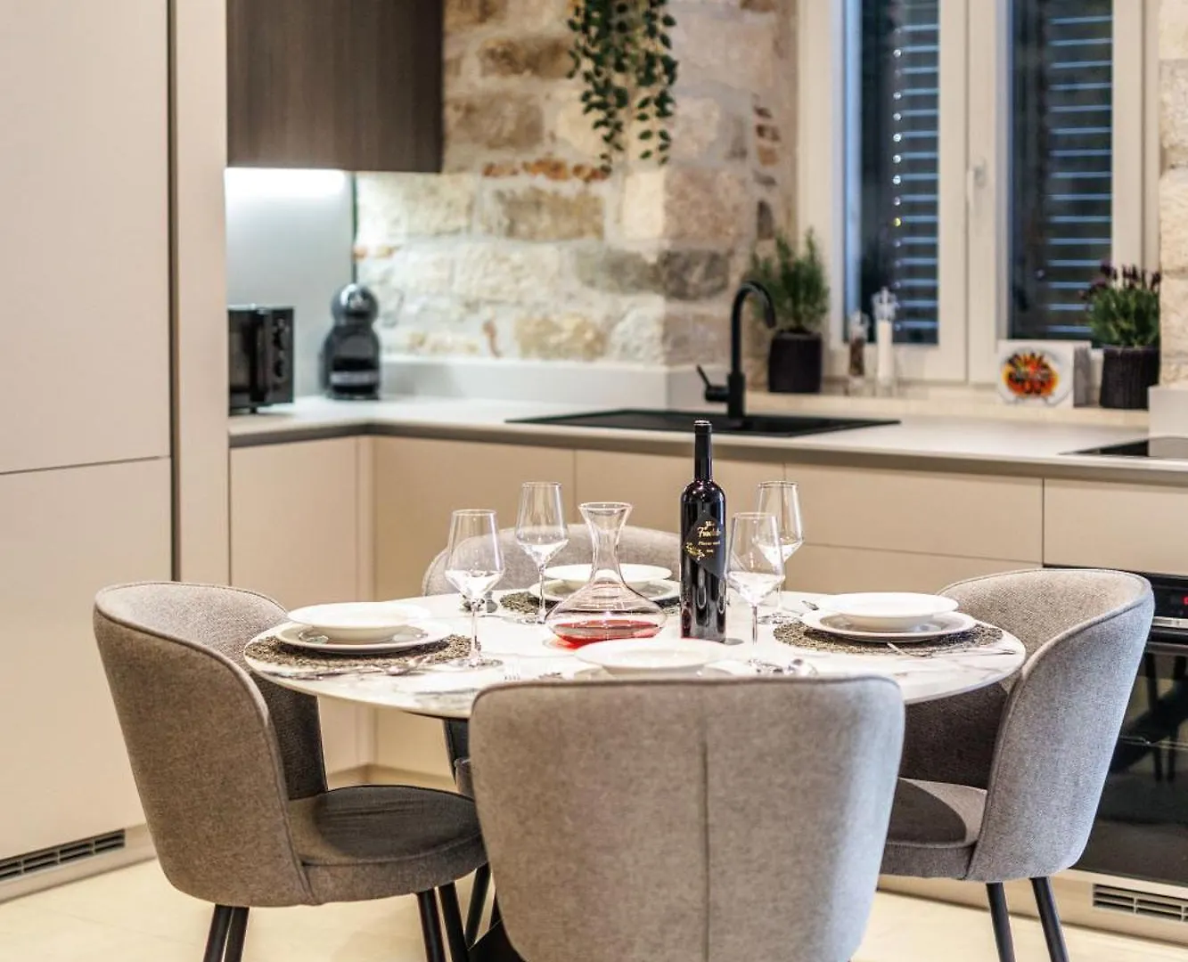 New, Modern Apartment Evala Split 0*,