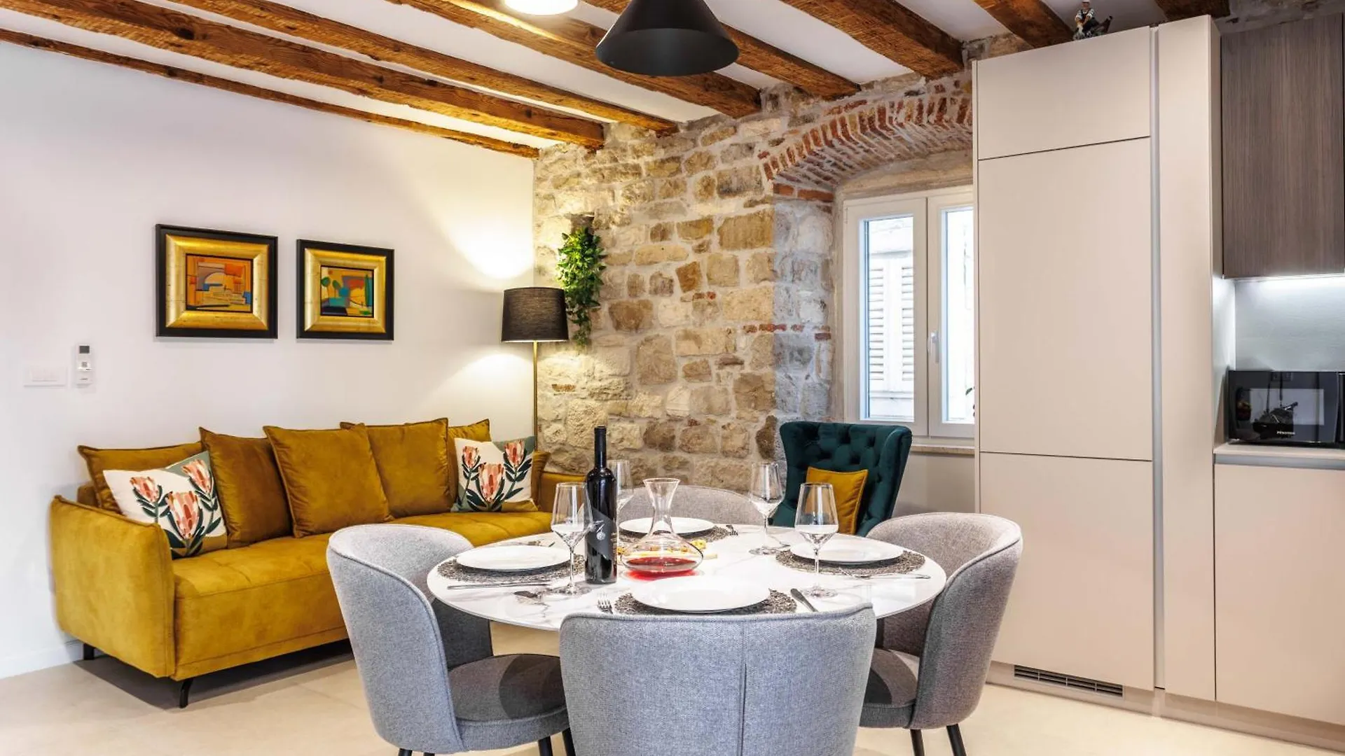 New, Modern Apartment Evala Split