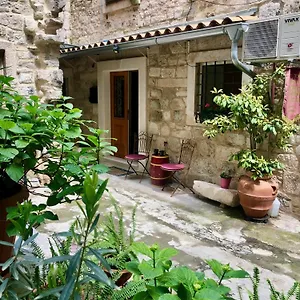 Venus Of The Palace - New Renovated Split